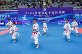 的残酷性和 的残酷性和